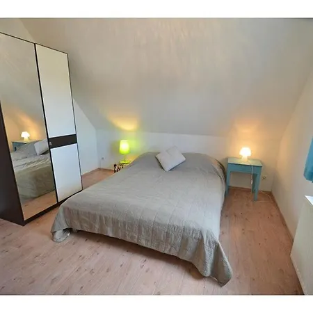 Blue Star Comfortable * Glowe